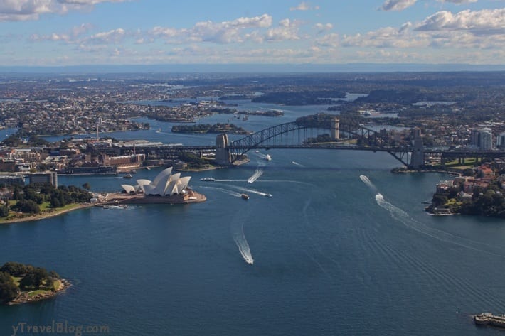 helicopter flight over Sydney Harbour