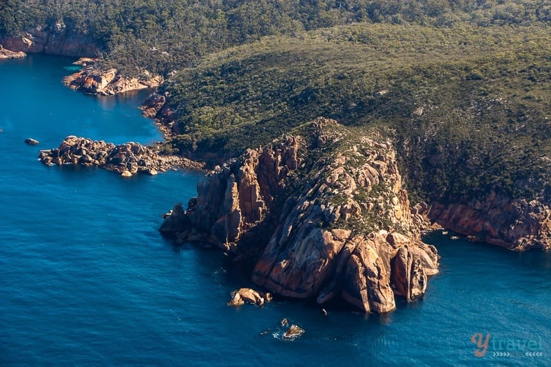 cliff faces of the freycinet peninsula