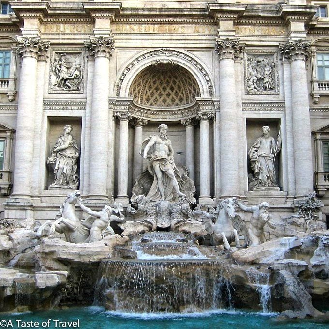 Trevi Fountain - Things to see in Rome, Italy