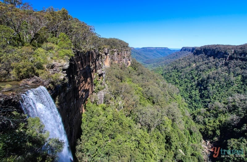 Fitzroy Falls falling over edge of mountain