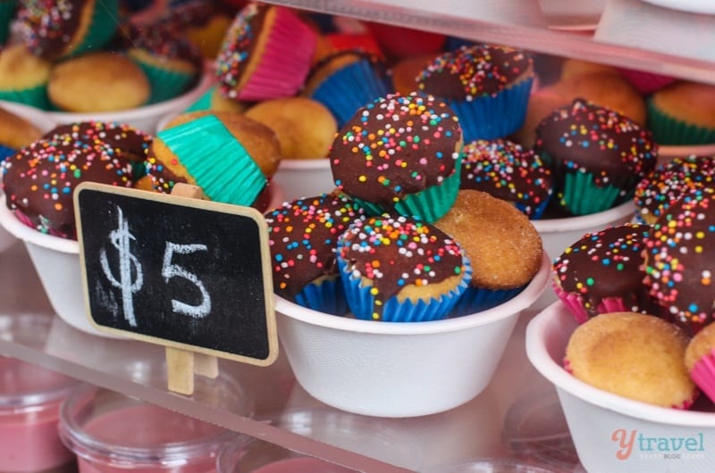 cupcakes on display