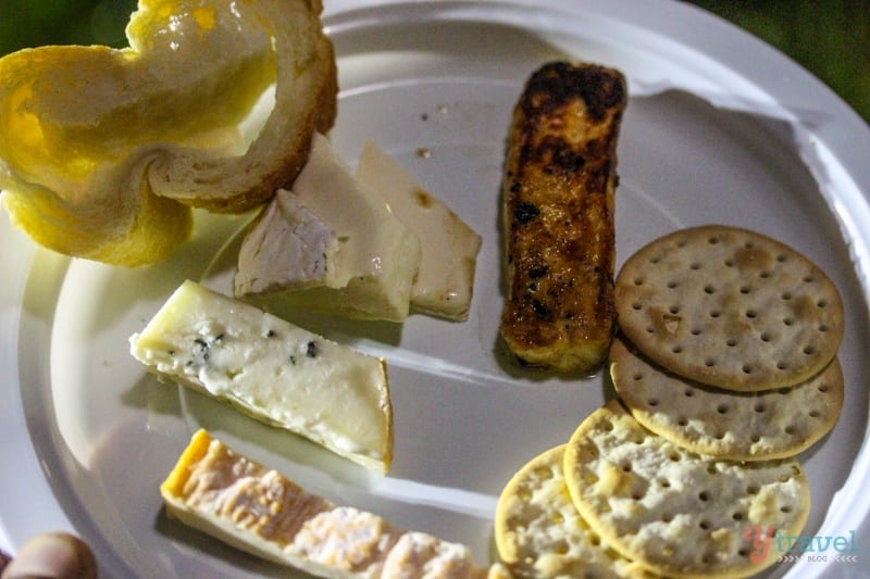 cheese and crackers