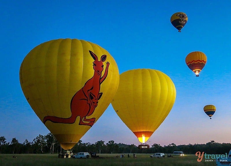 Hot air ballooning over the Atherton Tablelands