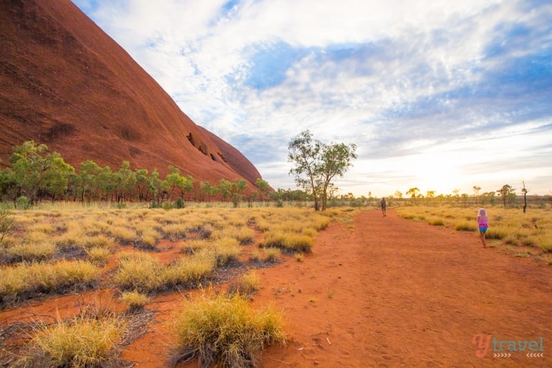 Uluru Base Walk - Central Australia