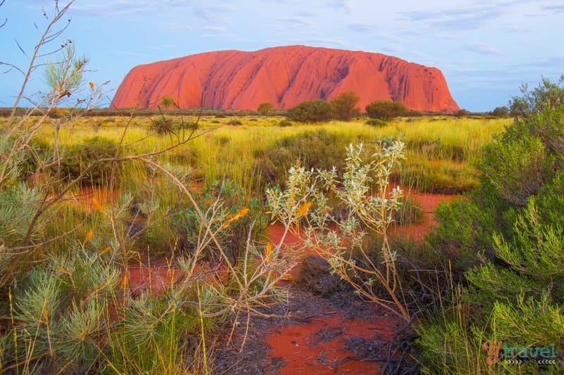 Atardecer en Uluru en el Centro Rojo de Australia