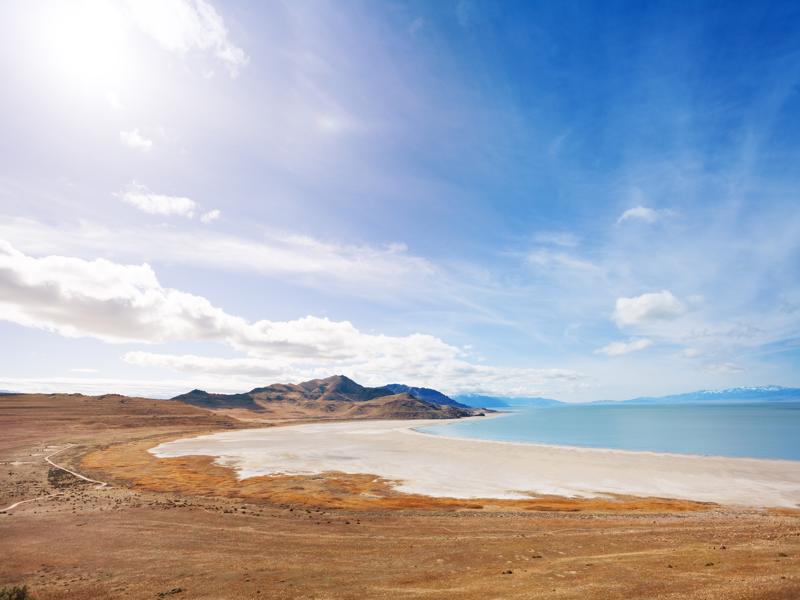 Salty lakeside of Great Salt Lake on Antelope Island at sunny day