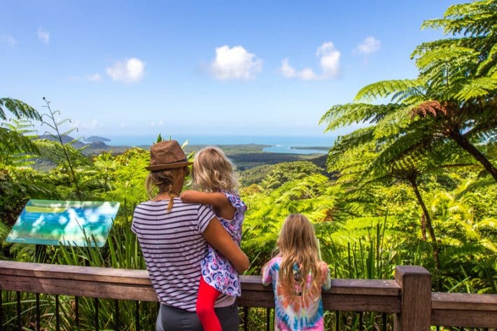 family looking out over ocean from the daintreerainforest at Alexandra Lookout