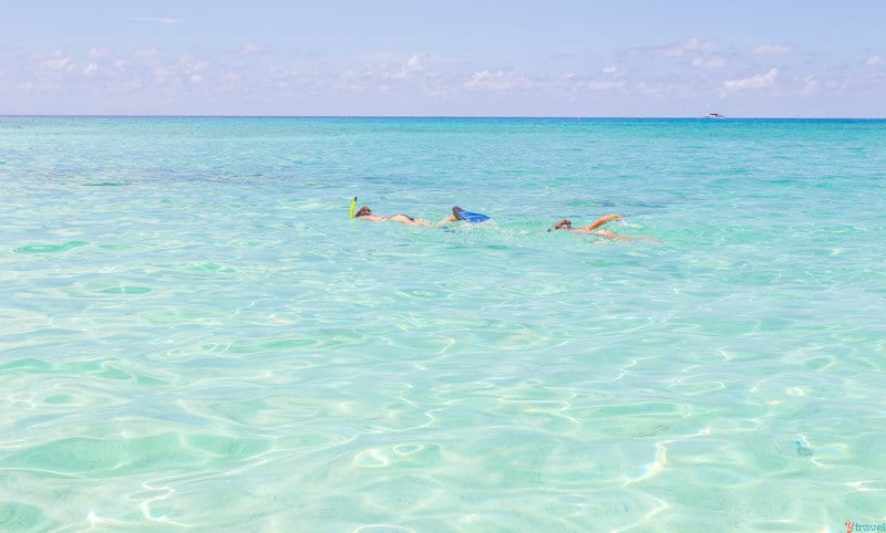 Snorkelling Grand Cayman Island