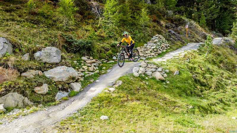 Bike Republic Solden downhill alpine mountain biking The pump track (2)