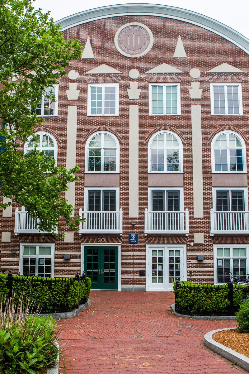 Harvard University campus tour in Boston, Massachusetts