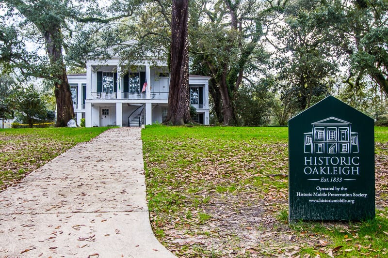 Explore the Oakleigh Garden Historic District in Mobile, Alabama