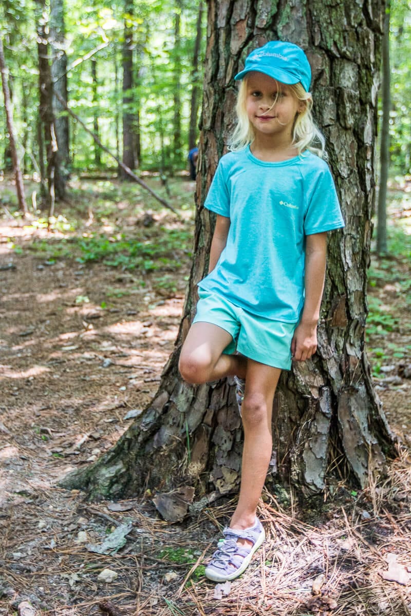 Columbia clothes for hiking with kids - click through to see more Columbia apparel and tips for what to wear for travel and leisure! 