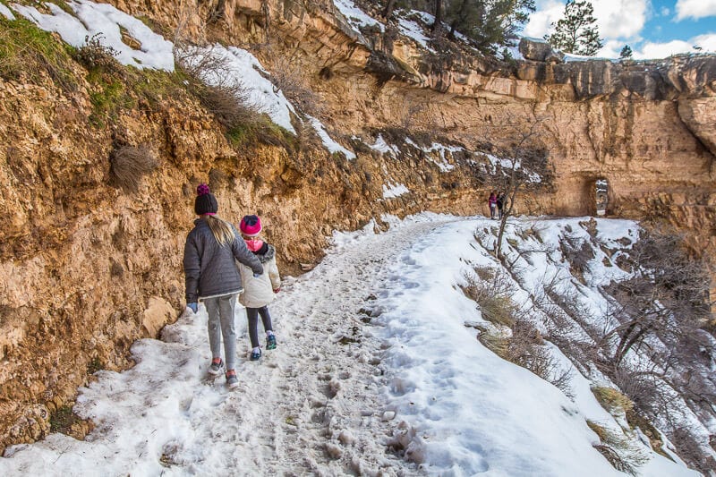 Grand canyon winter Bright Angel Trail