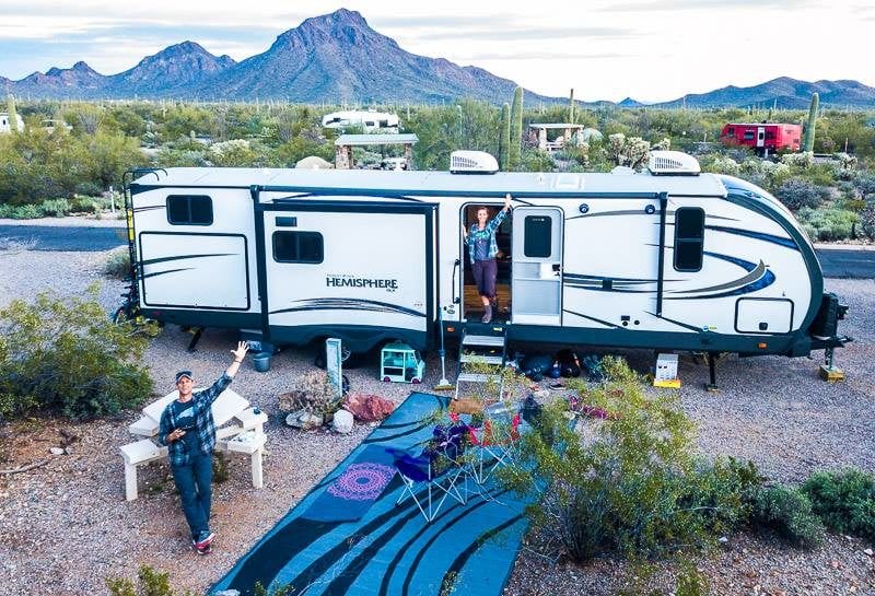 PROS AND CONS OF RV TRAVEL FOR BEGINNERS