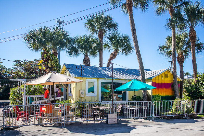 small yellow bunkhouse coffee and smoothie bowls jenson florida