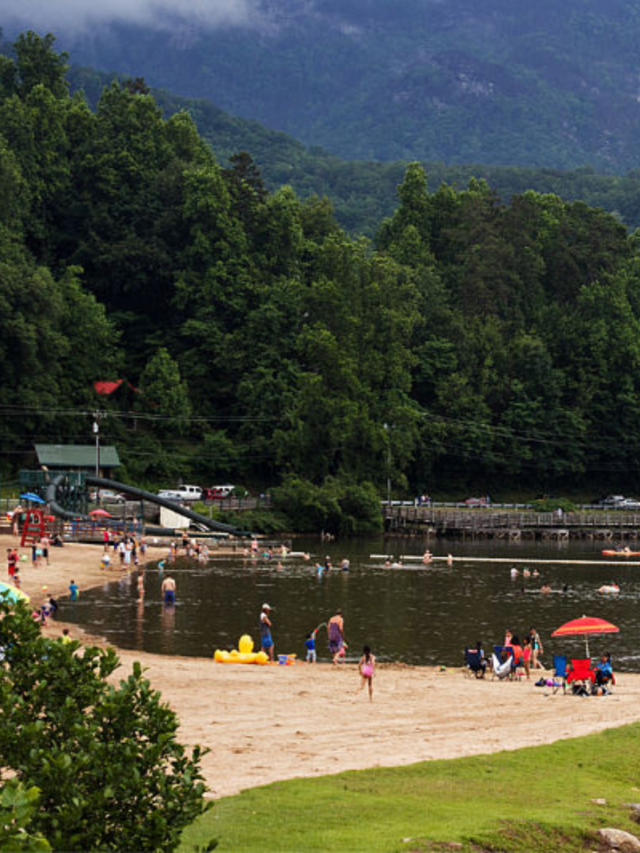 SLIP INTO SERENITY WITH THESE 8 THINGS TO DO IN LAKE LURE, NC STORY