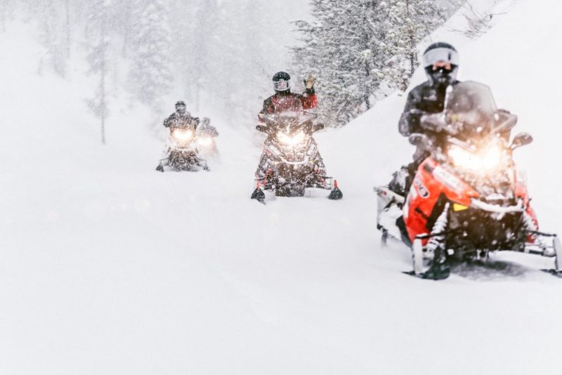 snowmobiling in idaho for winter