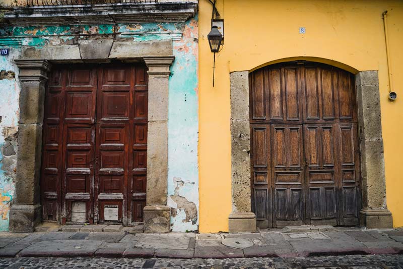 the colorful buildings of Antigua Guatemala