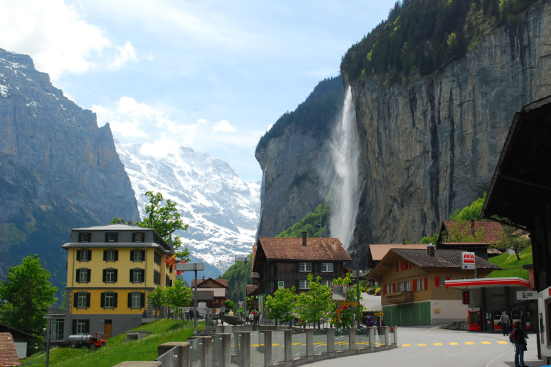 the Staubach waterfall thundering down the cliff face in Lauterbrunnen Valley
