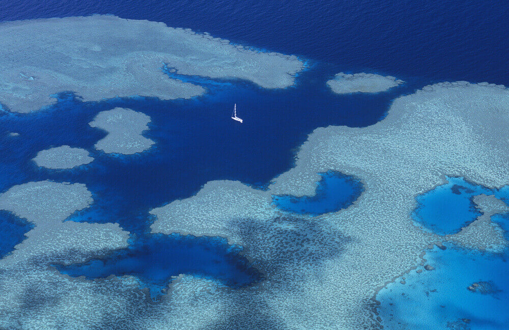 aerial view of the great barrier reef 