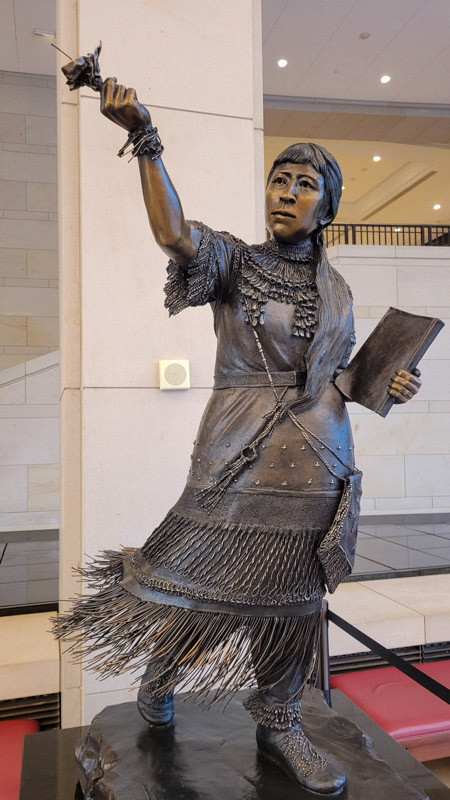 statue of female native american