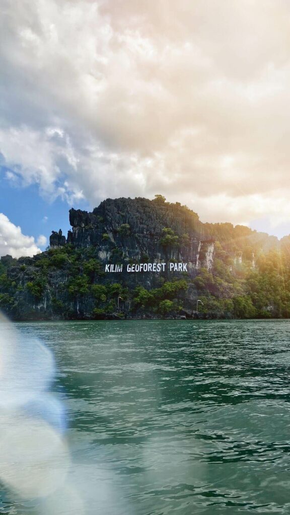 sign saying kilim geoforest park on side or mountain