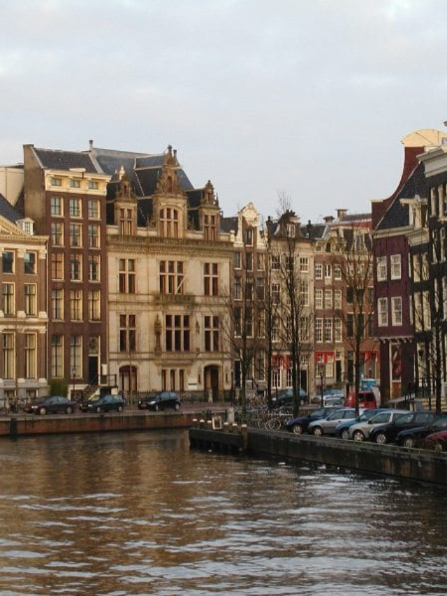 15 UNMISSABLE THINGS TO DO IN AMSTERDAM STORY