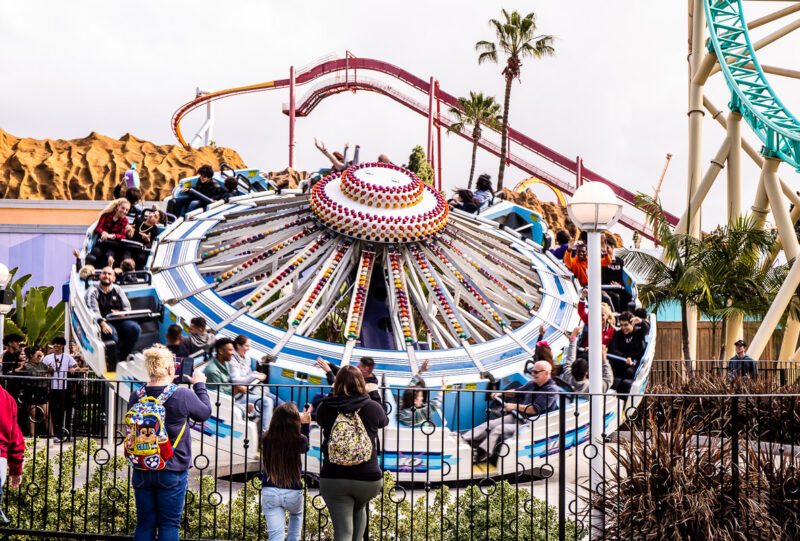 Guide To Knott's Berry Farm: Best Rides + Top Tips! [2026 Update]