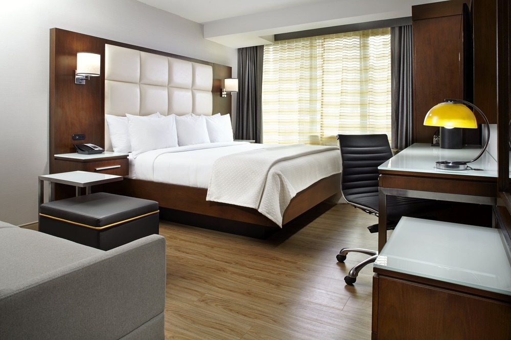 cambria hotel nyc hotel room