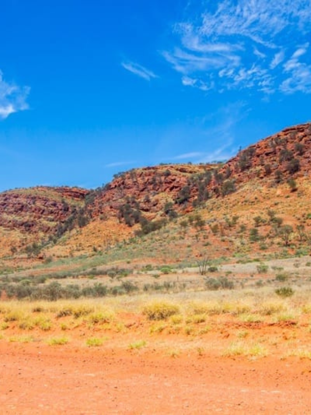 GUIDE TO THE WEST MACDONNELL RANGES (TJORITJA), ALICE SPRINGS STORY