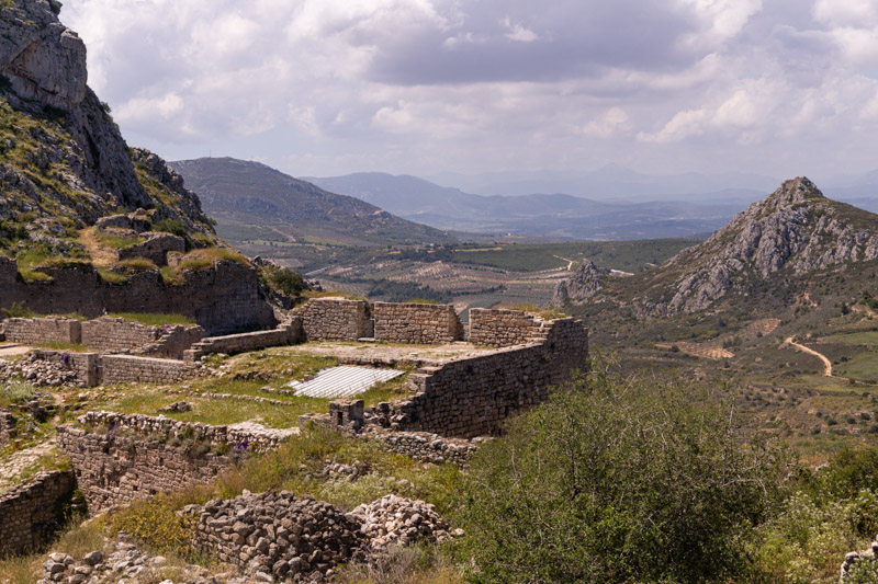 runis of acrocorinth and views of corinth valleys