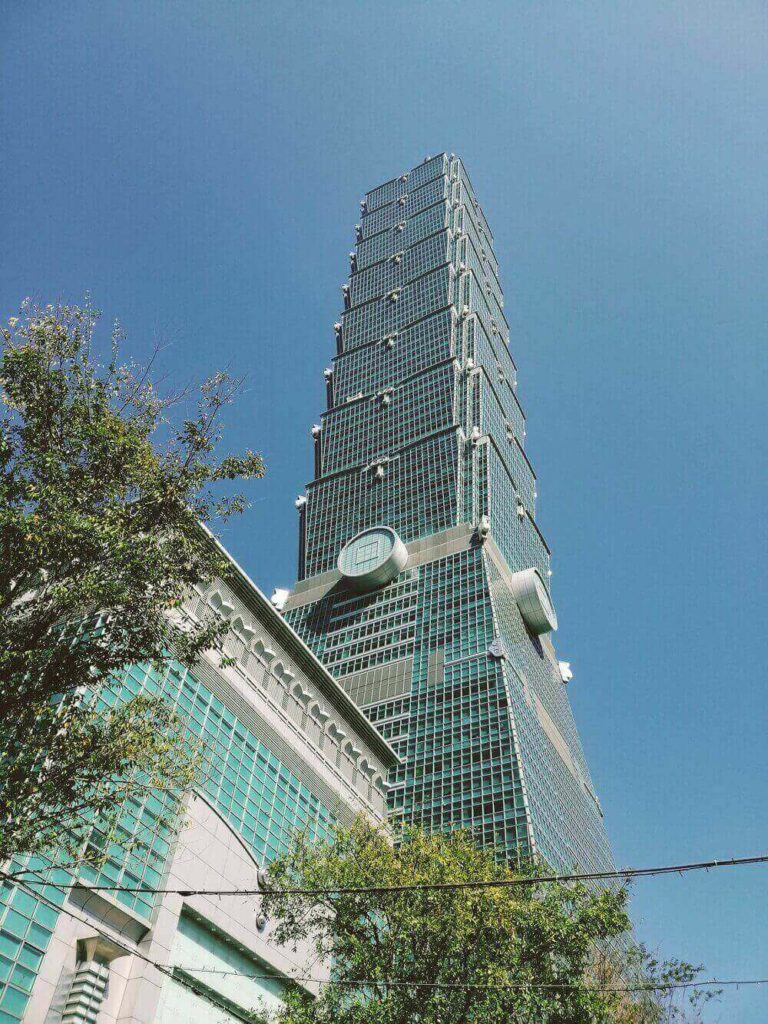 looking up at the exterior of Taipei 101