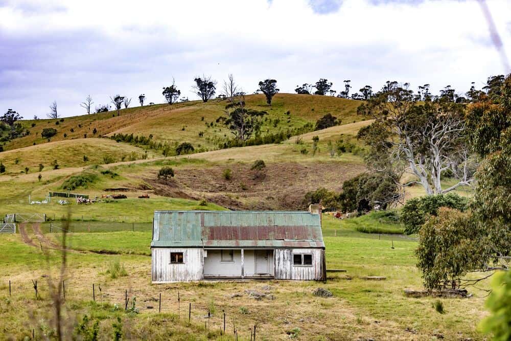house in green rolling hills Triabunna Tasmania