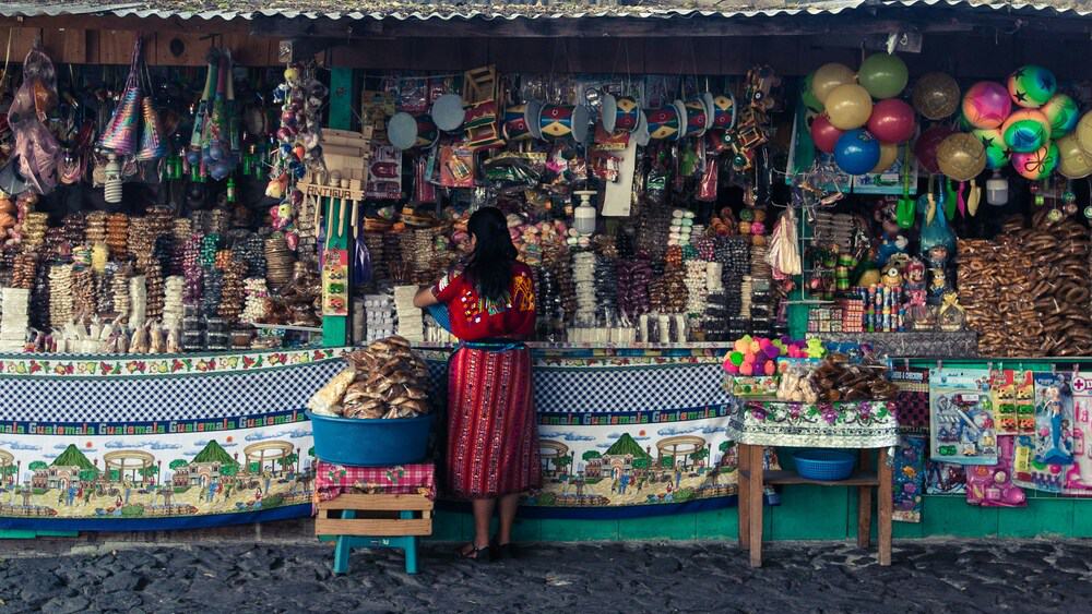 market in guatemala