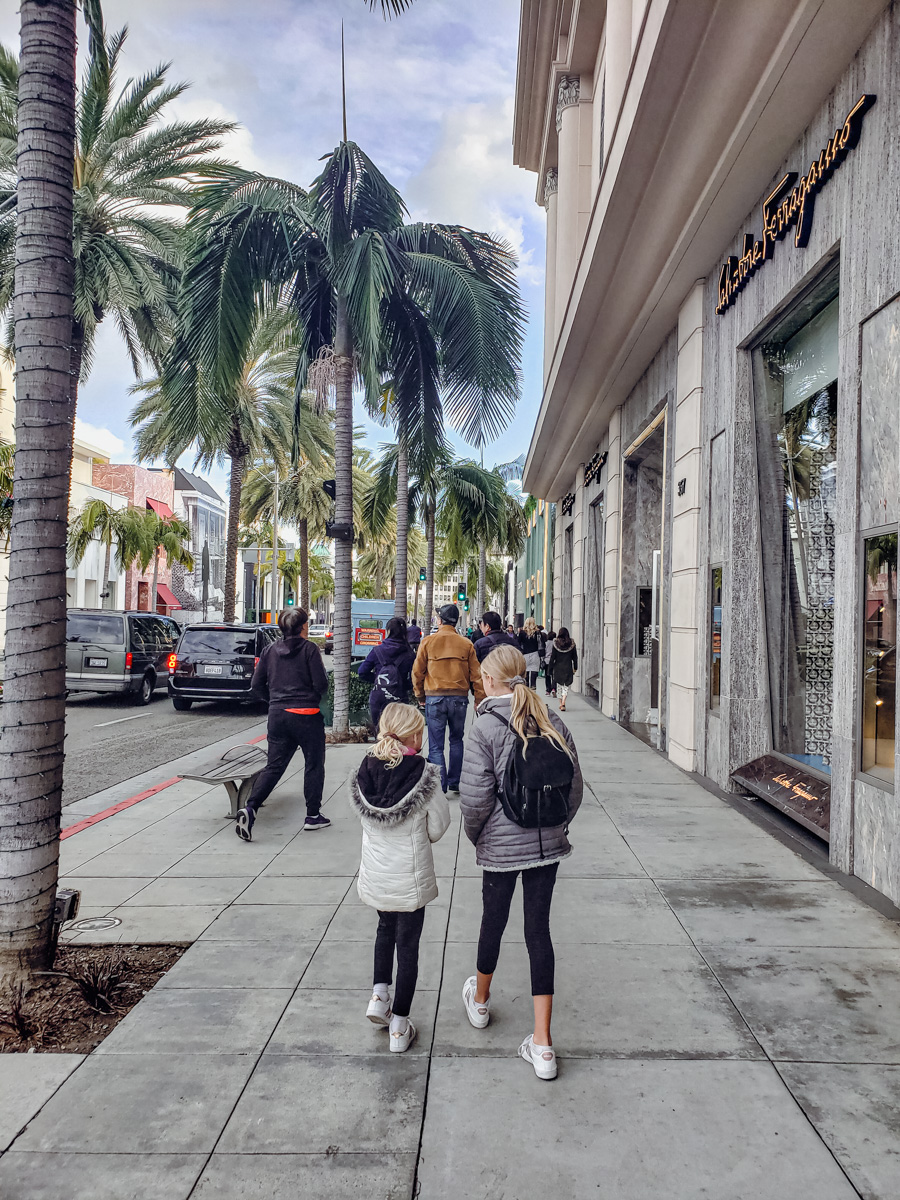 girls walking down rodeo drive
